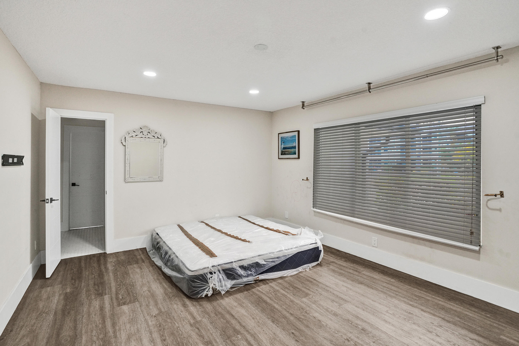 343 Layne Boulevard - Photo 7