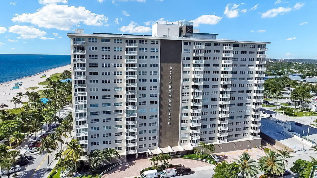 133 N Pompano Beach Boulevard - Photo 0
