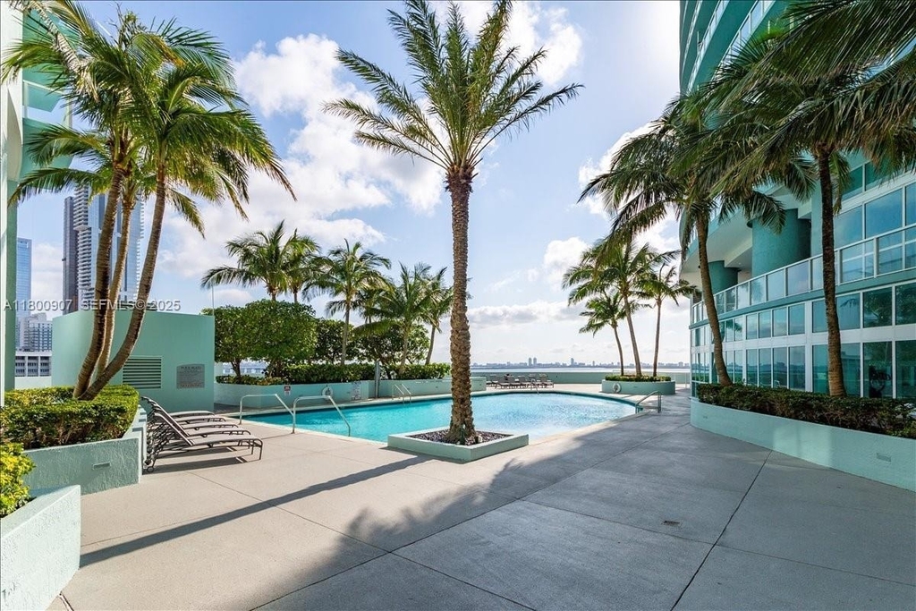 1900 N Bayshore Drive - Photo 15