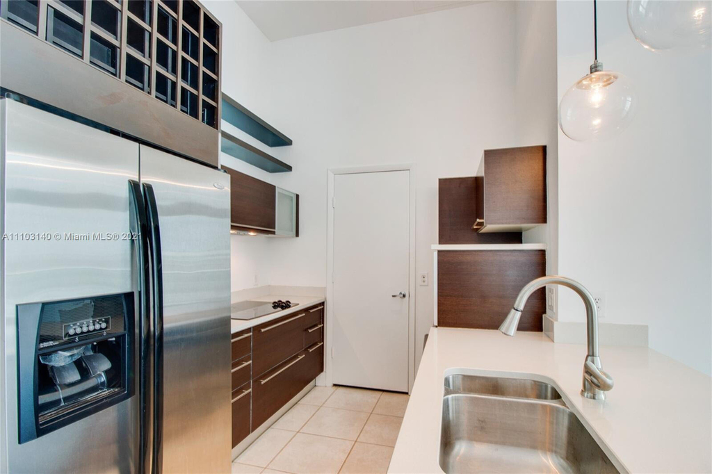 1900 N Bayshore Drive - Photo 2