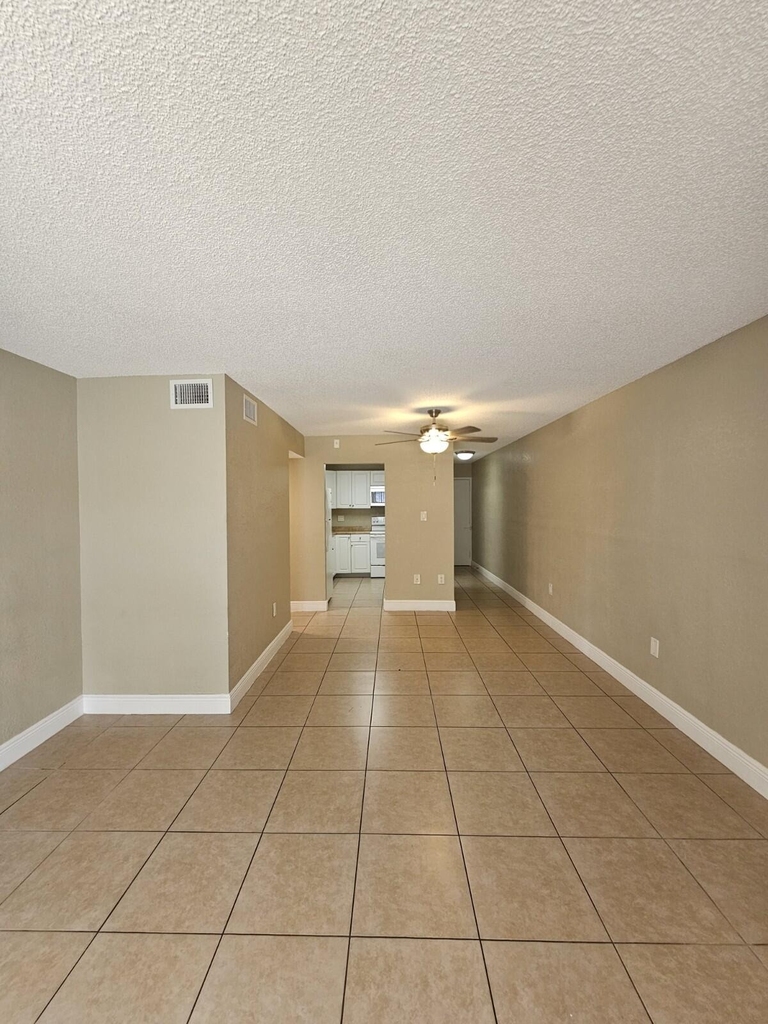 4324 Nw 9th Avenue - Photo 1