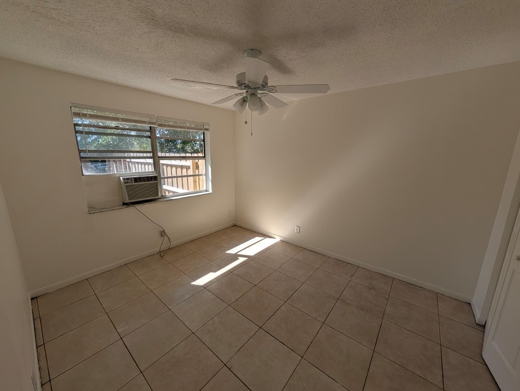 4453 Steven Road - Photo 5