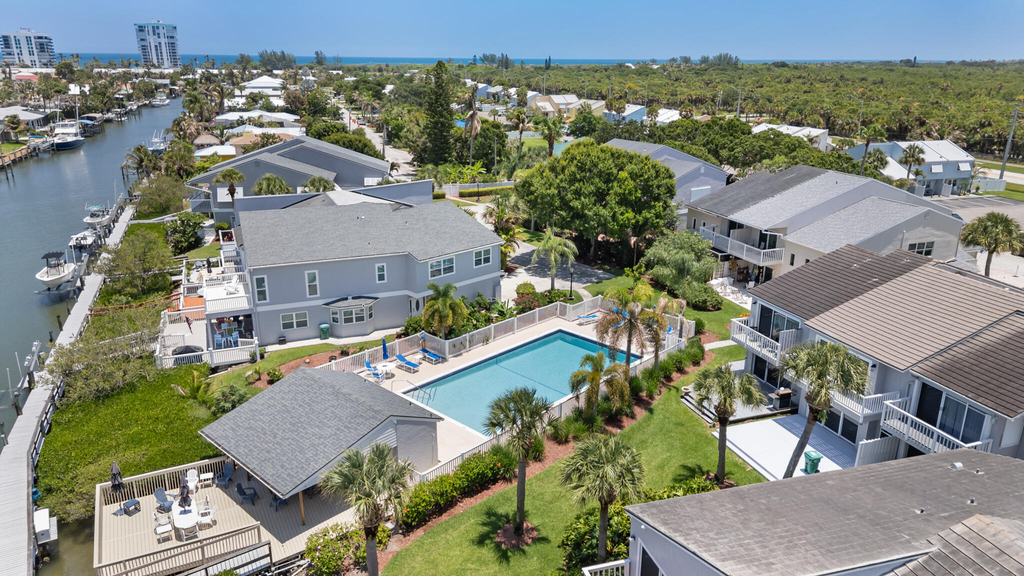 2488 Harbour Cove Drive - Photo 4
