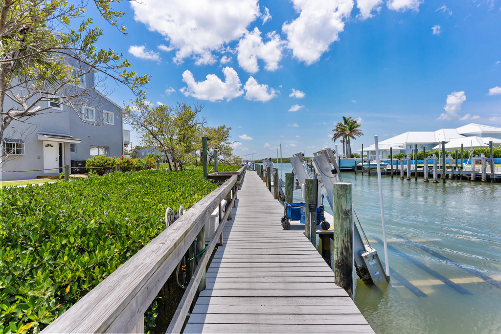 2488 Harbour Cove Drive - Photo 7