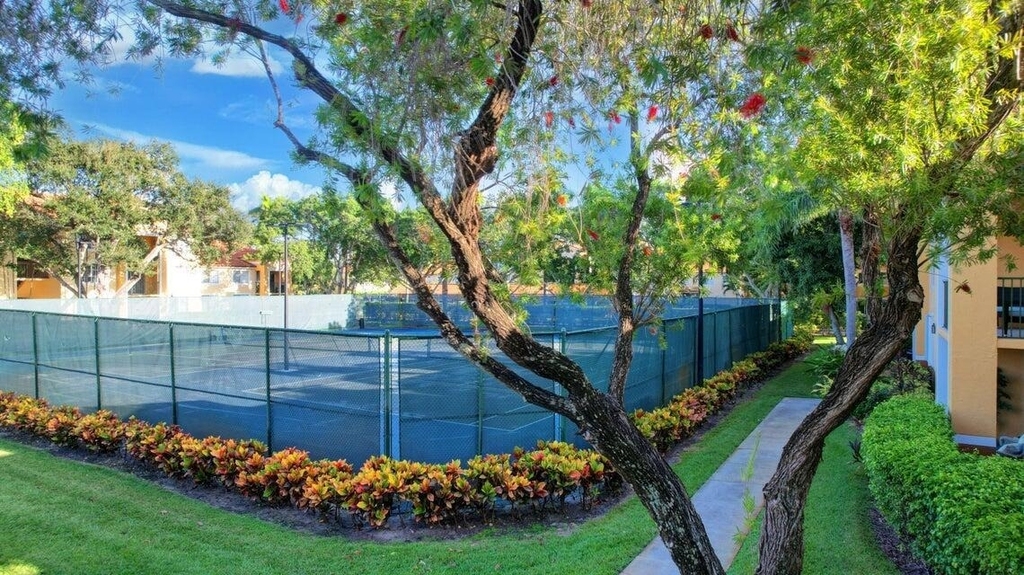 107 Yacht Club Way - Photo 29