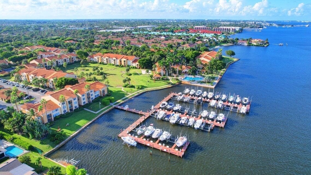 107 Yacht Club Way - Photo 45