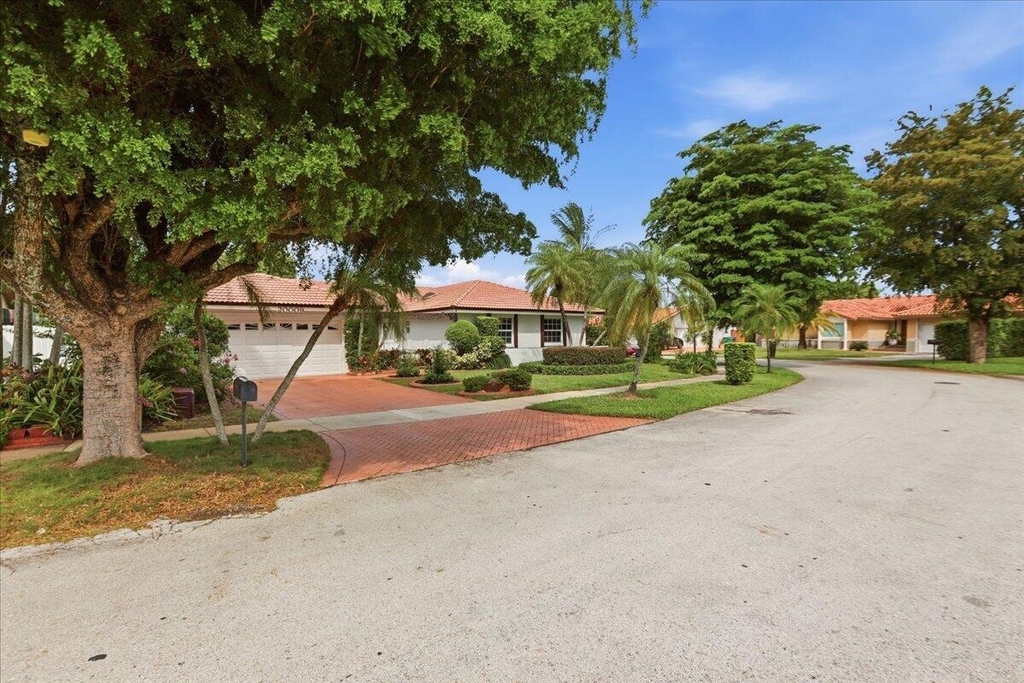 20009 Nw 66th Place - Photo 1