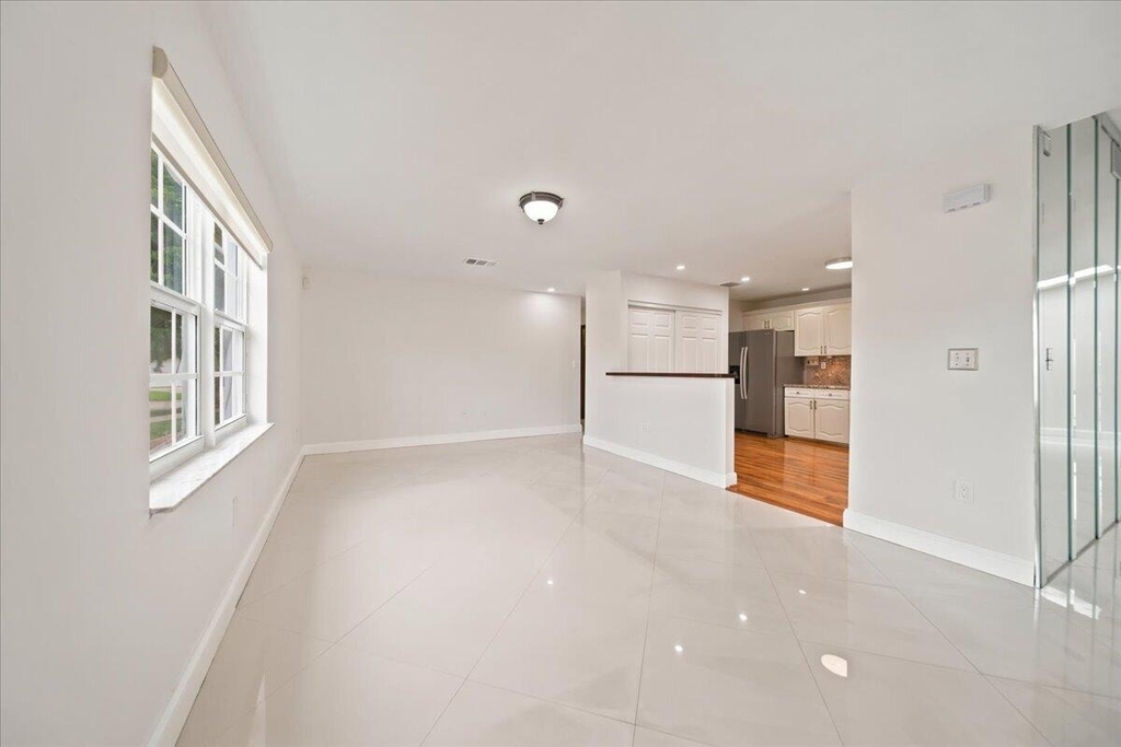 20009 Nw 66th Place - Photo 9