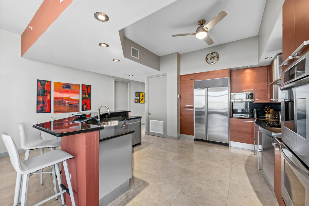 701 Se 21st Avenue - Photo 6