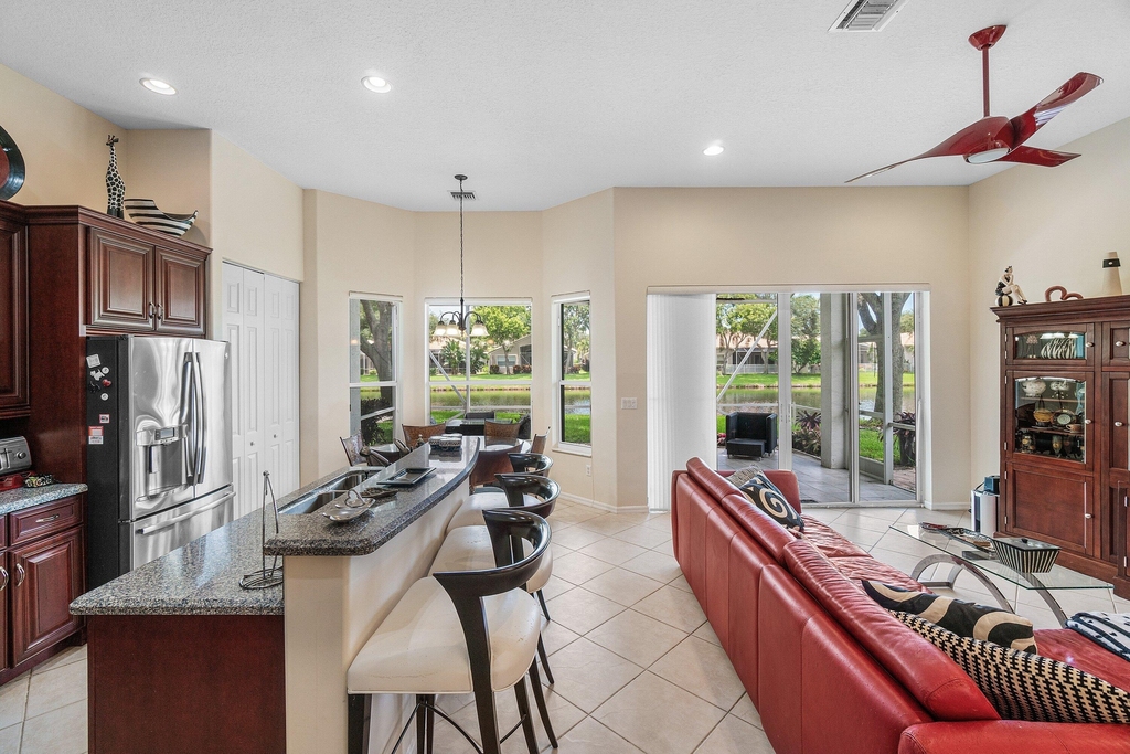 12196 Landrum Way - Photo 12