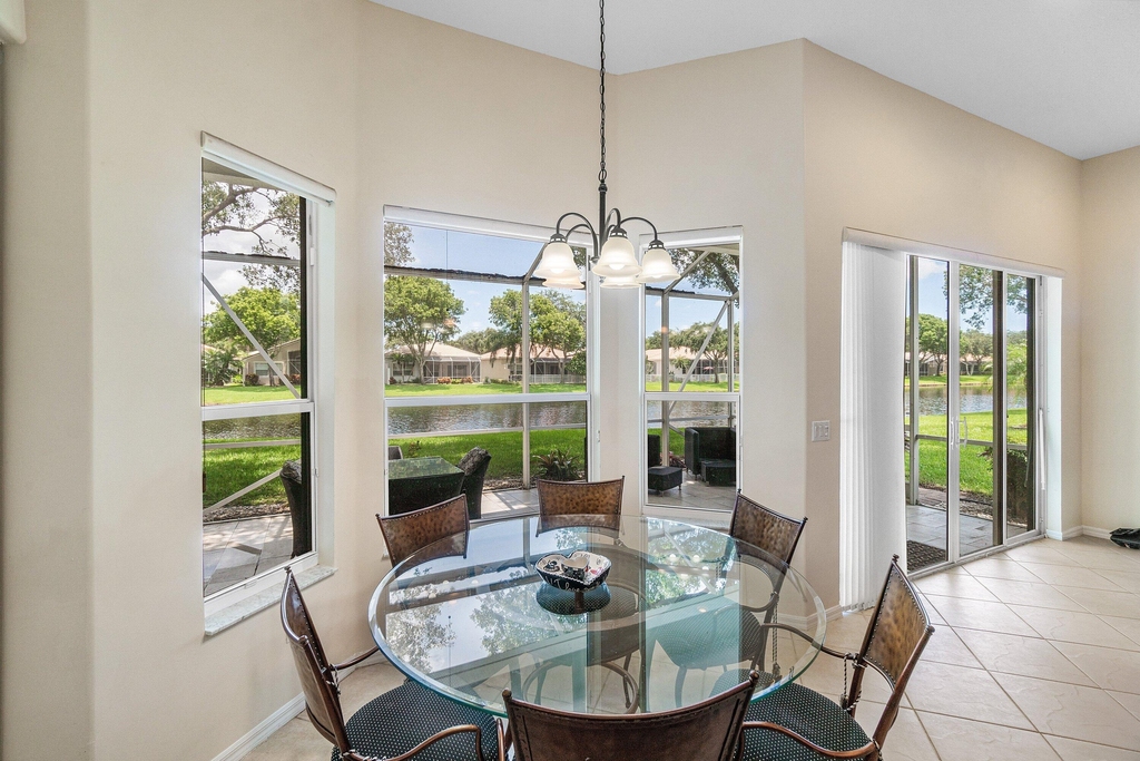 12196 Landrum Way - Photo 4