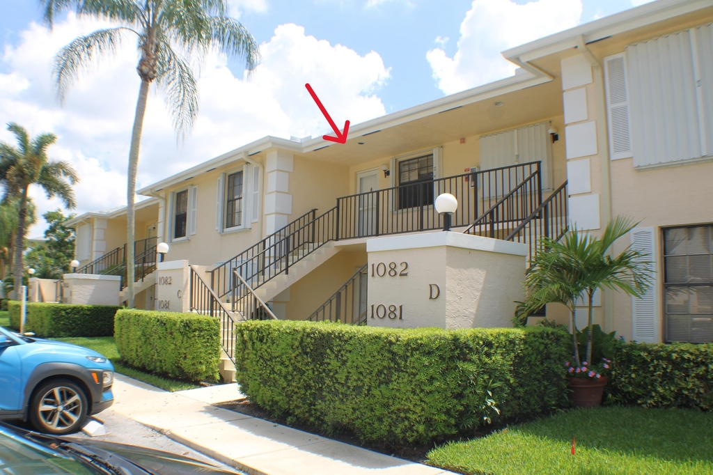 1082 Keystone Drive - Photo 1