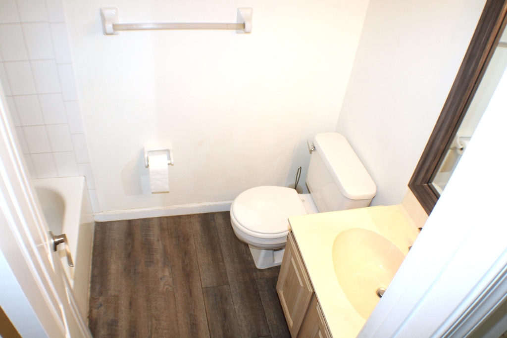 1082 Keystone Drive - Photo 14