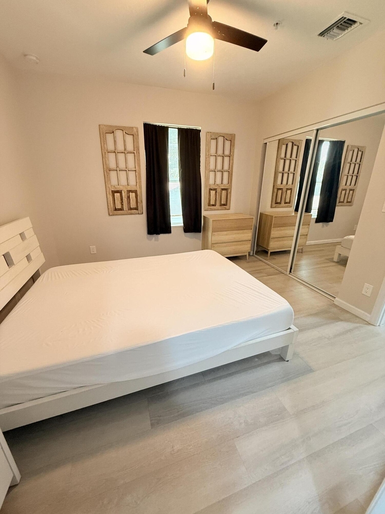 509 N H Street - Photo 15