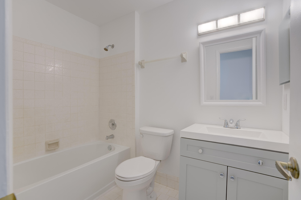 4698 Arthur Street - Photo 6