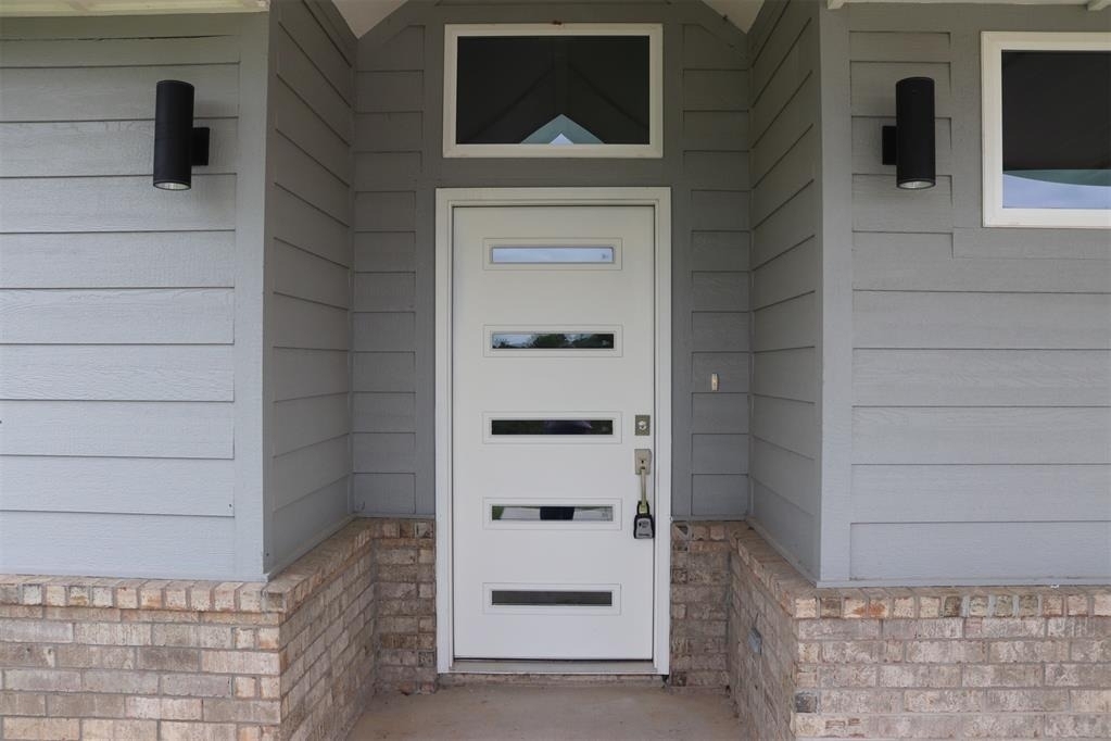 17876 Salem Road - Photo 2