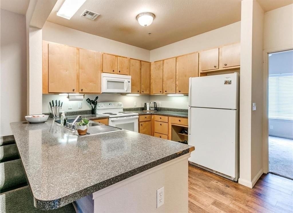 2200 Classen Boulevard - Photo 1
