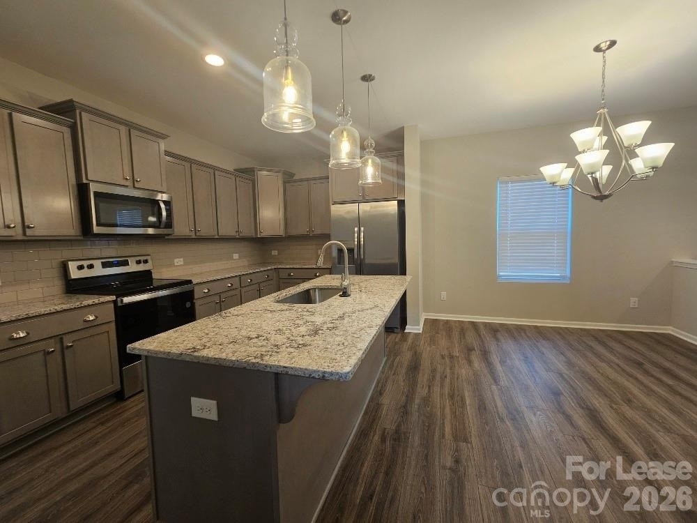 411 Copes Court - Photo 4