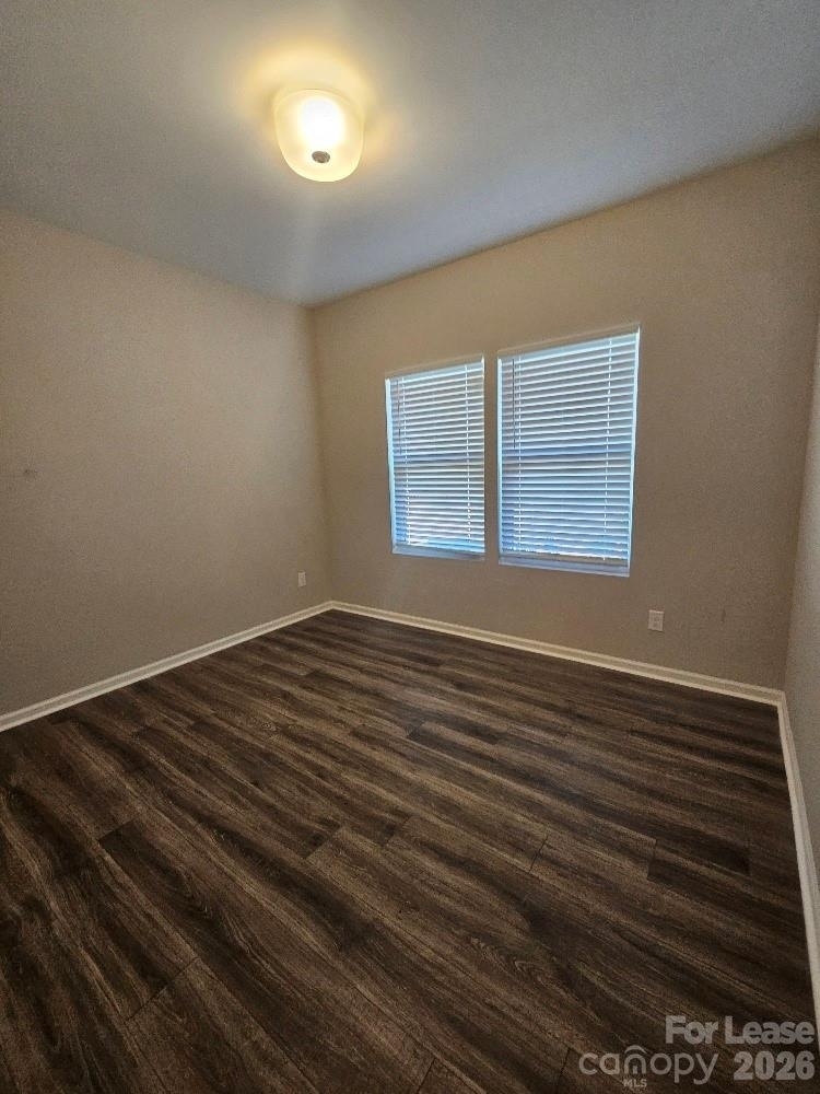 411 Copes Court - Photo 10
