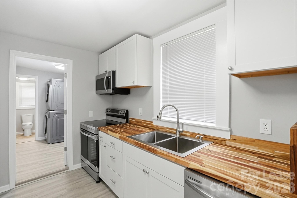 2225 Tate Street - Photo 9