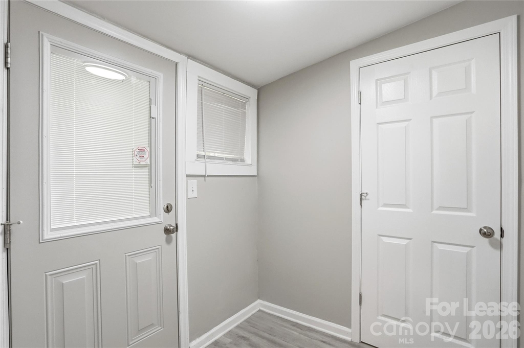 2225 Tate Street - Photo 27