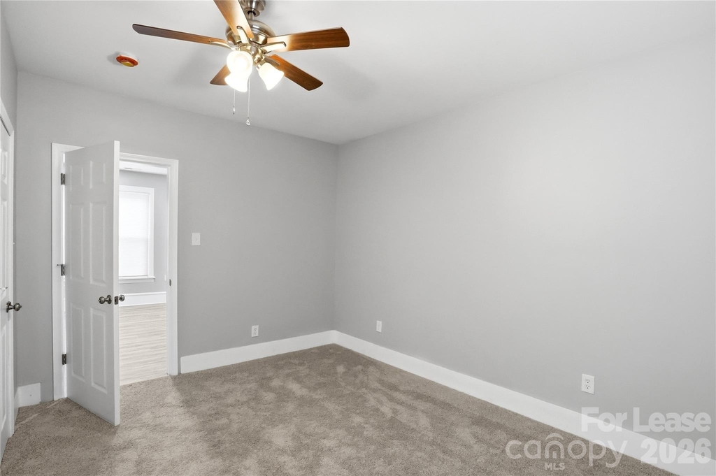 2225 Tate Street - Photo 20