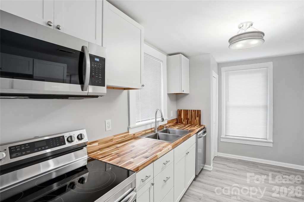 2225 Tate Street - Photo 11