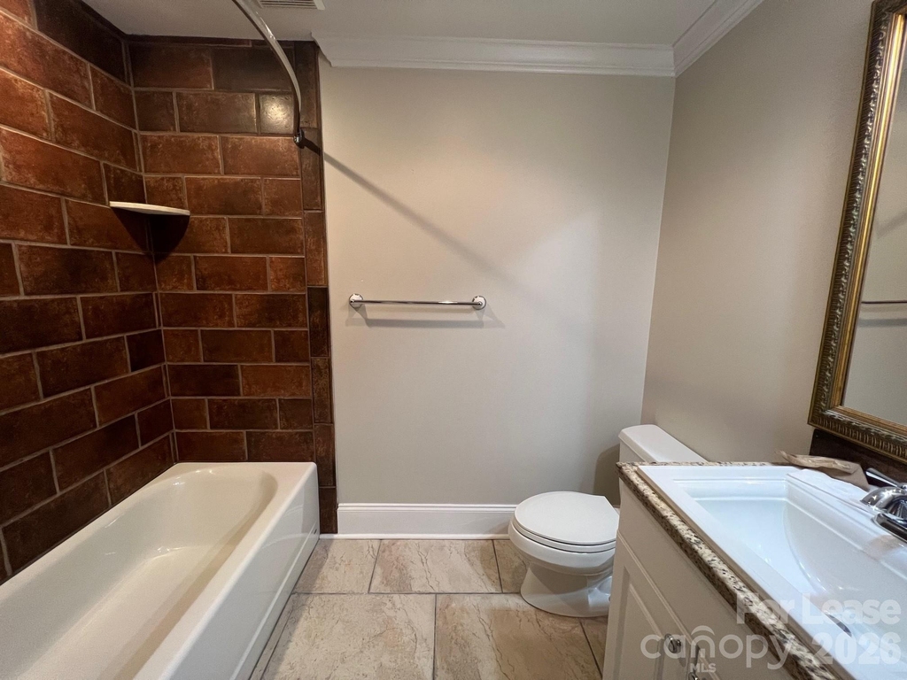 18733 Vineyard Point Lane - Photo 6