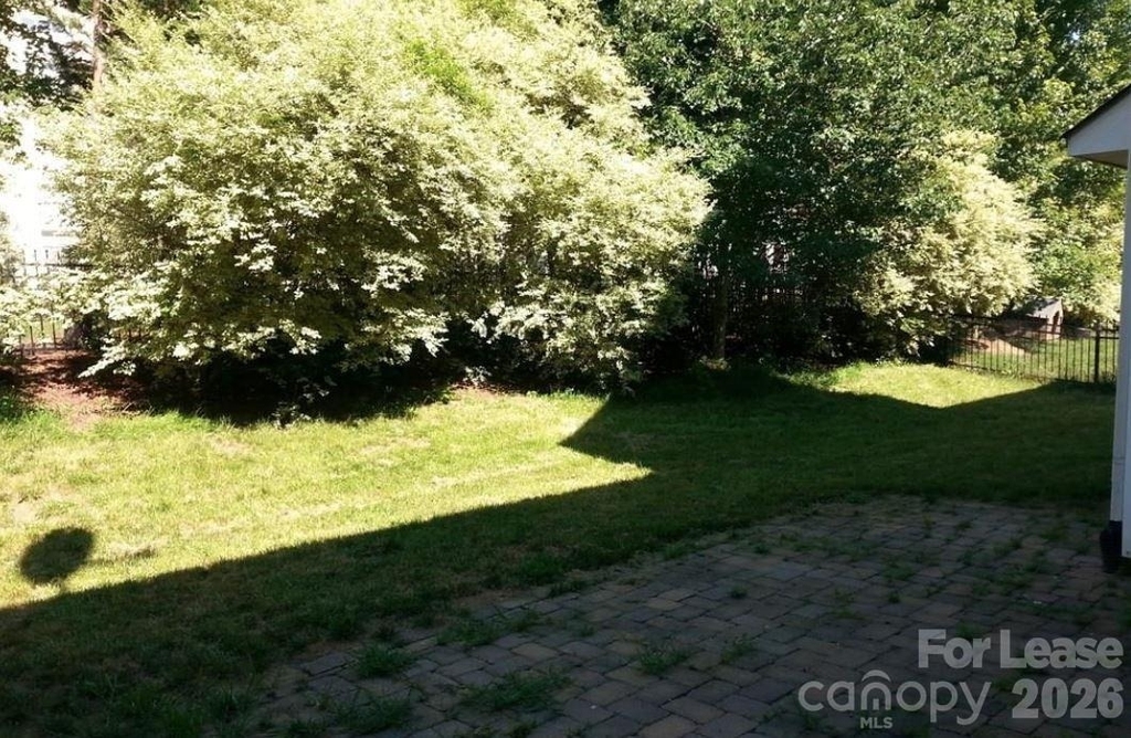 1572 Duckhorn Street Nw - Photo 18
