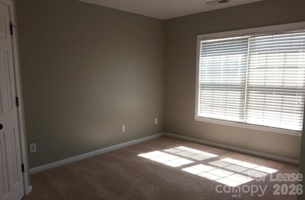 1572 Duckhorn Street Nw - Photo 11