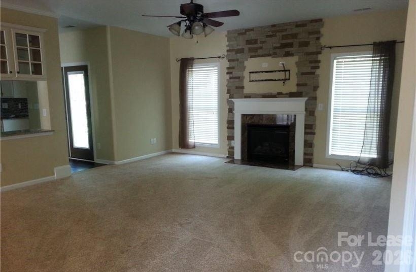 1572 Duckhorn Street Nw - Photo 5