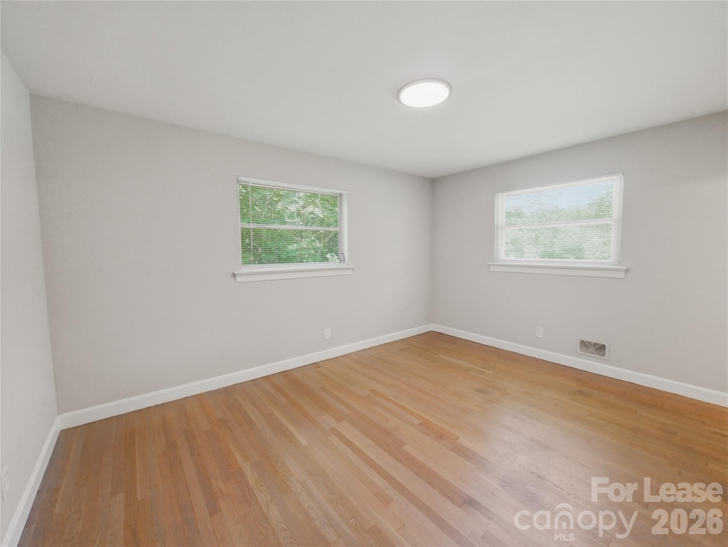 765 8th Avenue Drive Se - Photo 13