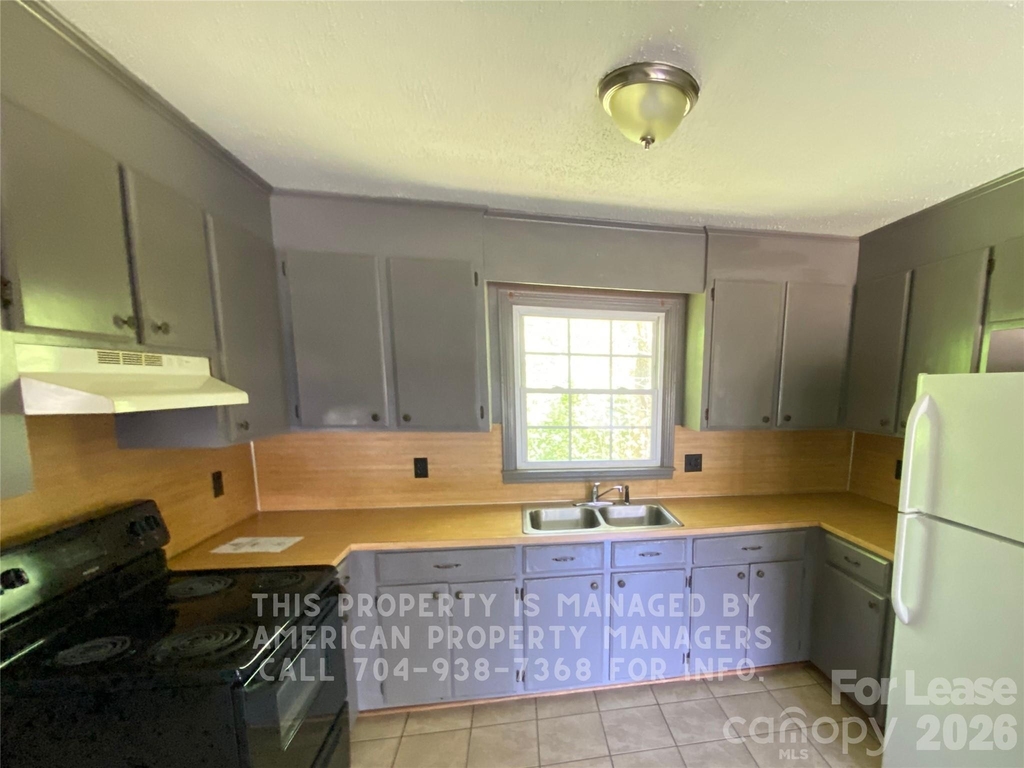 1507 Jamaica Road - Photo 3