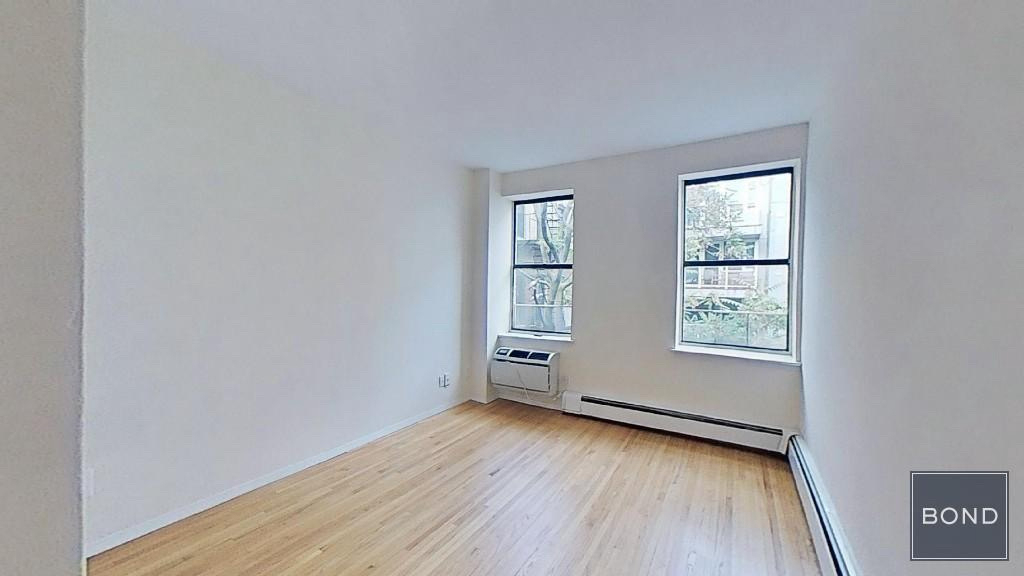 365 West 52nd Street - Photo 1