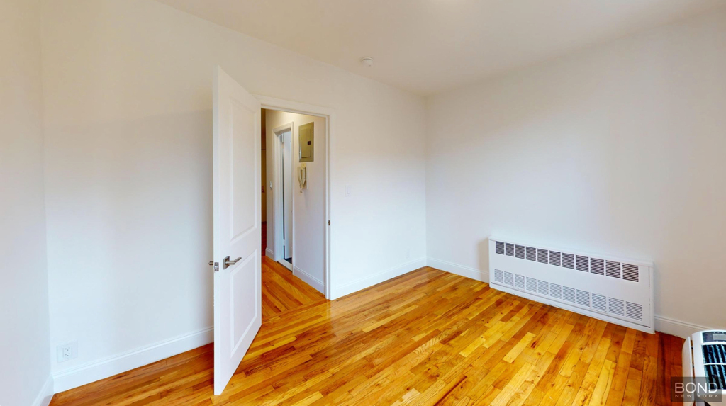 330 East 93rd Street - Photo 6
