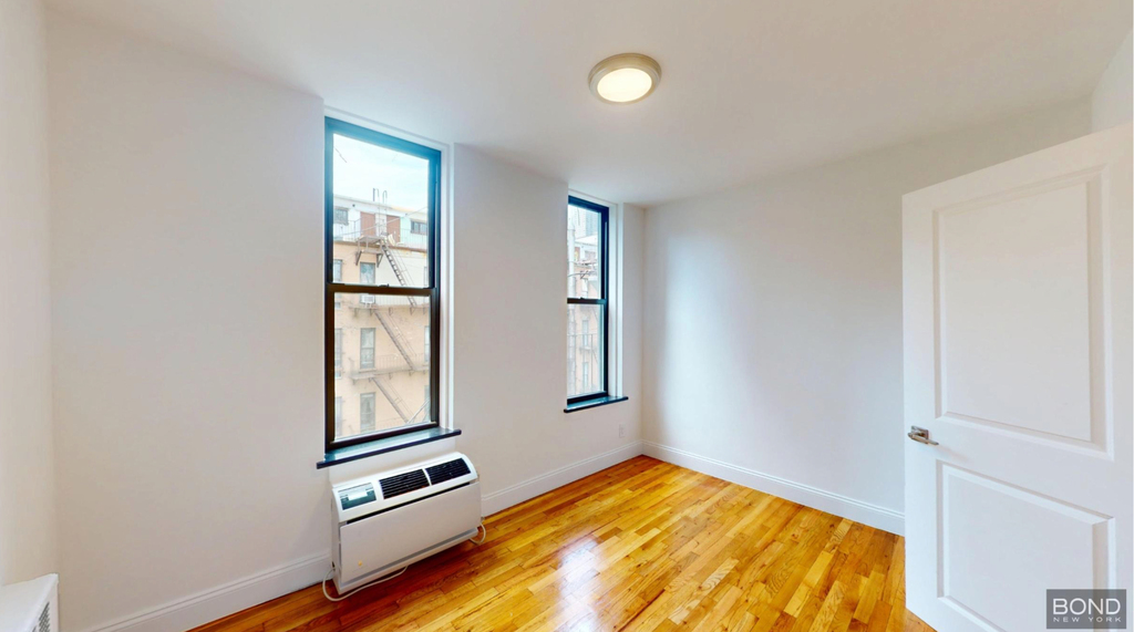330 East 93rd Street - Photo 5