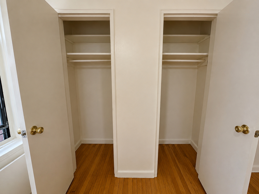89-29 163rd Street - Photo 5