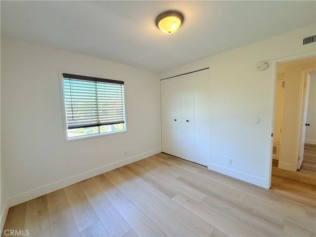 1620 Greenport - Photo 8