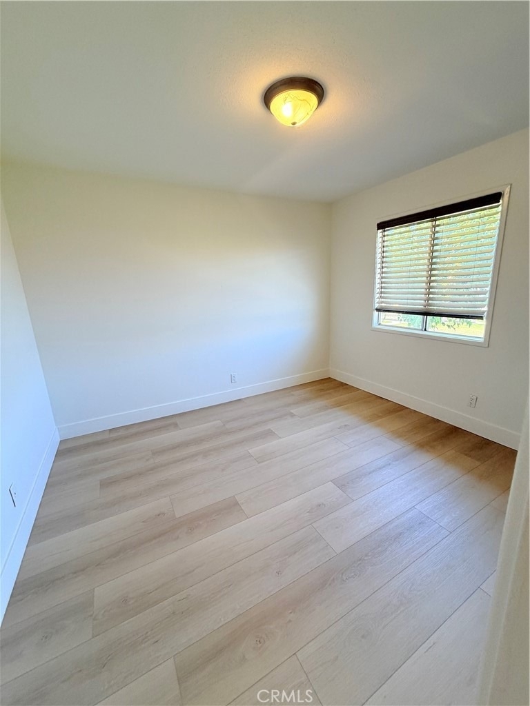 1620 Greenport - Photo 7