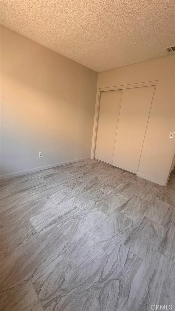 27364 Family Circle - Photo 14