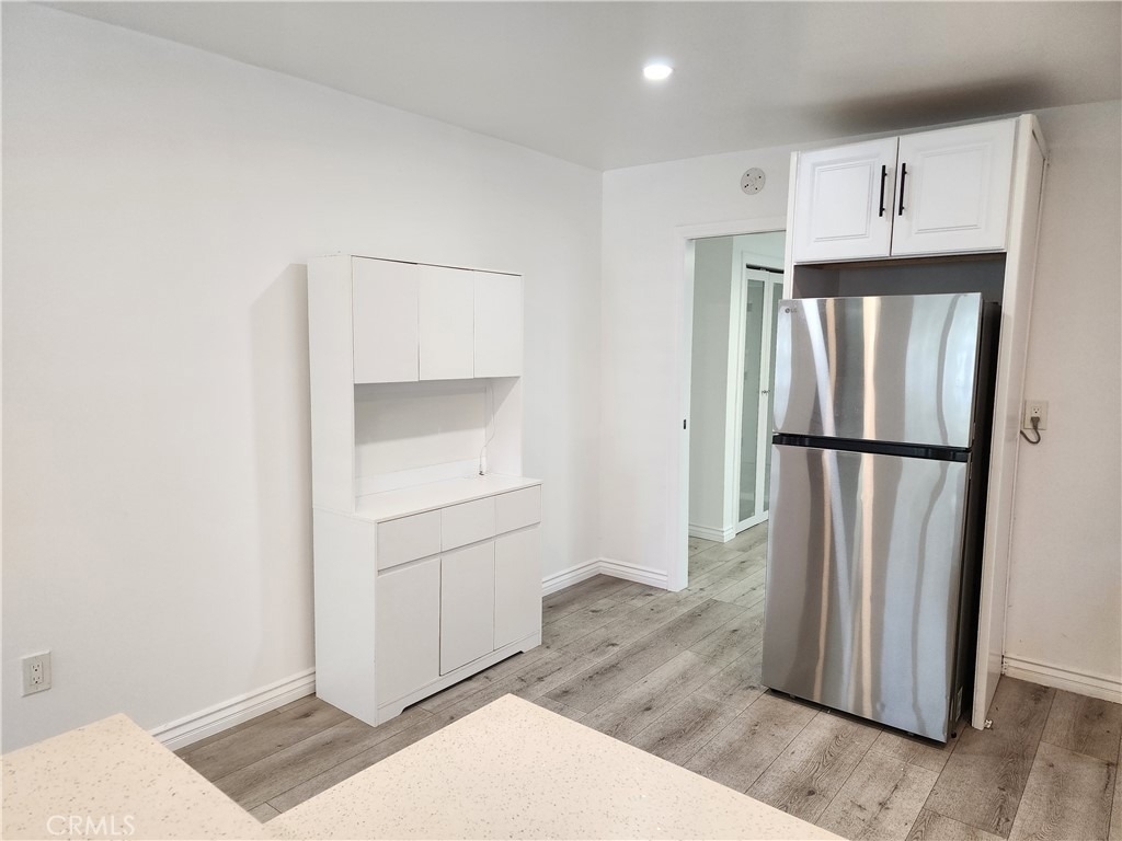 9540 Defiance Avenue - Photo 4