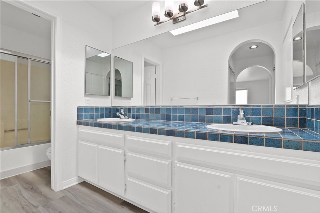 1052 Belmont Avenue - Photo 10