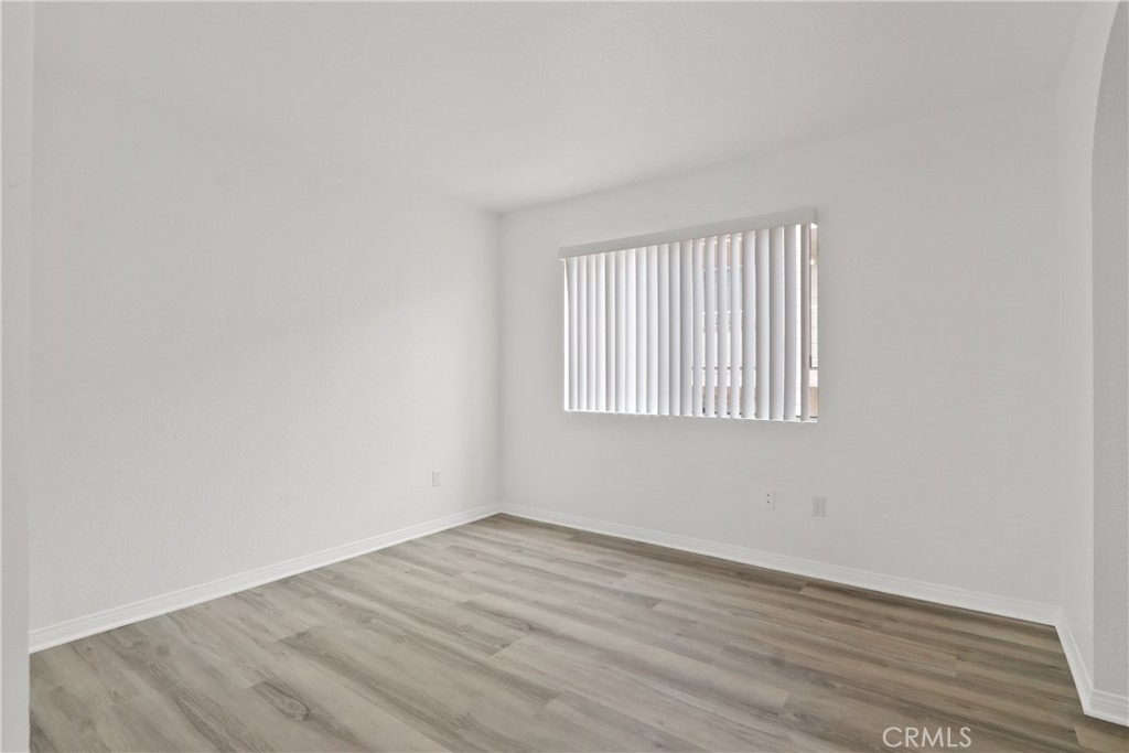 1052 Belmont Avenue - Photo 11