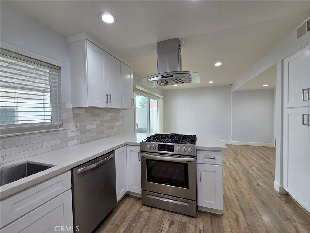 8243 Inverness - Photo 2