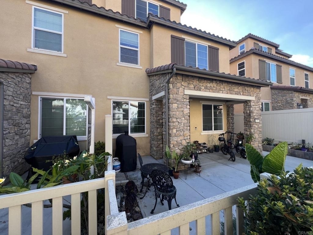 1707 Frangipani Avenue - Photo 29