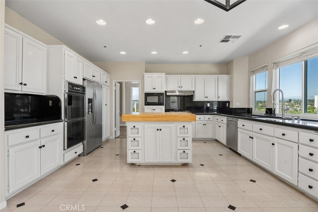 25965 Cedarbluff Terrace - Photo 13