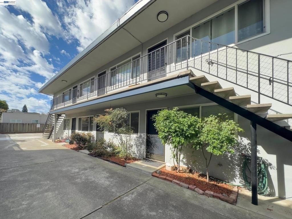 1720 Hearst - Photo 0
