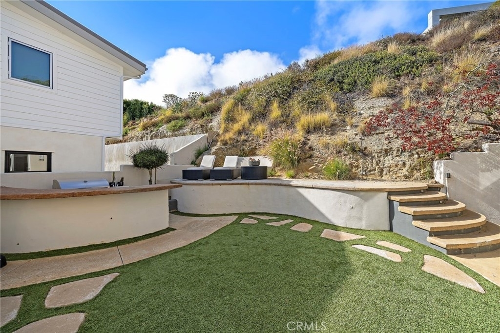 608 Loretta Drive - Photo 5