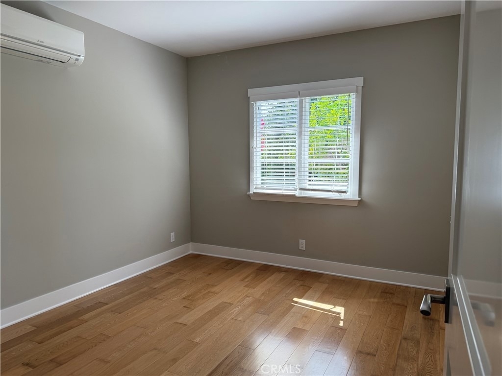 305 W Kenneth Road - Photo 12