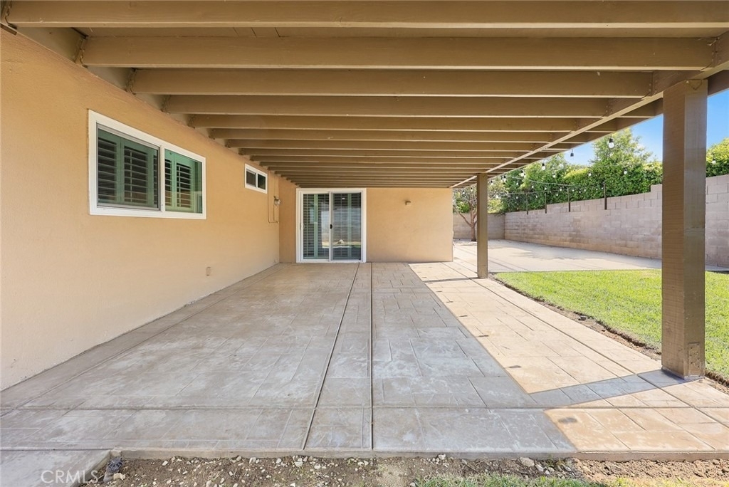 1641 Maywood Avenue - Photo 28